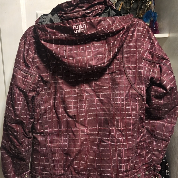Helly Hansen winter coat - Picture 2 of 9